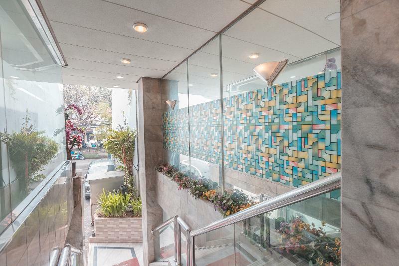 ג'קרטה Oyo 671 Hotel Capitol מראה חיצוני תמונה
